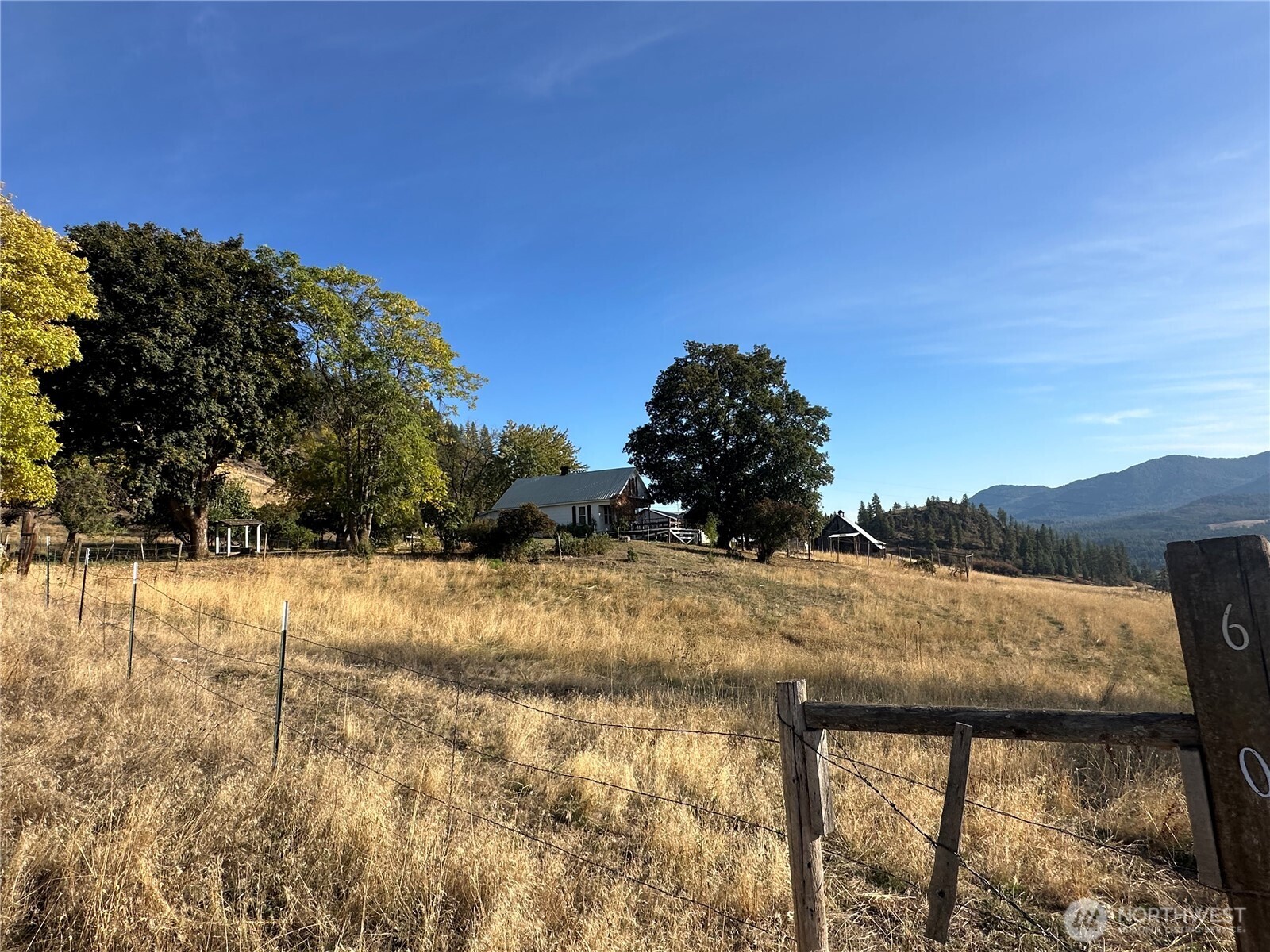 640 Highland Loop Road , Kettle Falls, WA 99141