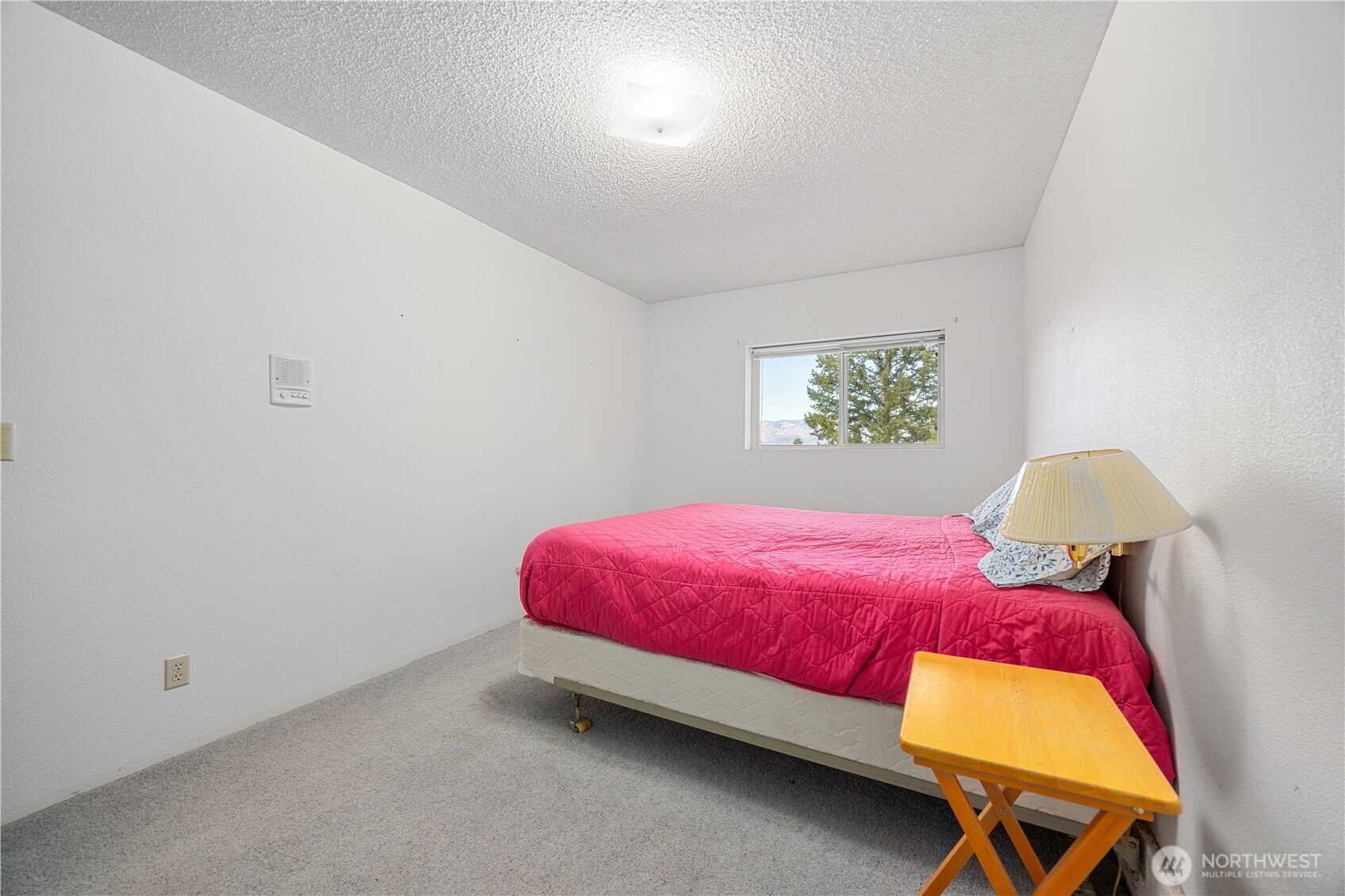 985 Guffy Road , Chelan, WA 98816