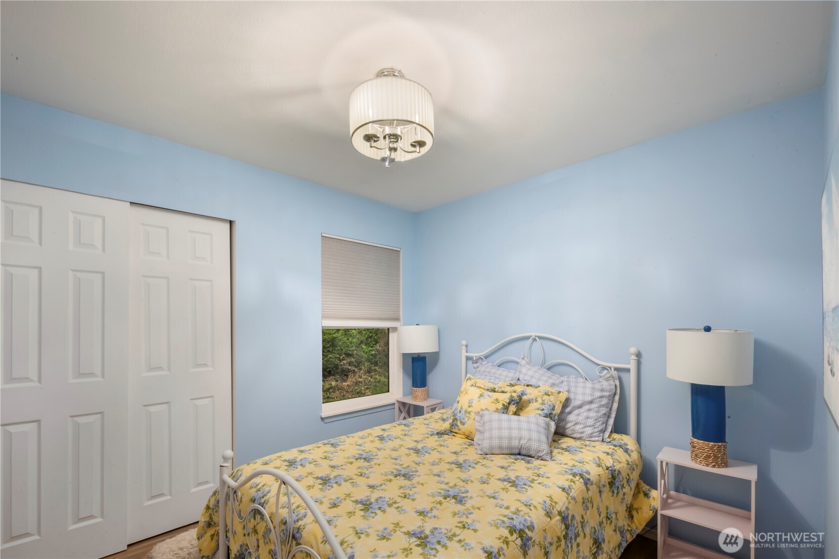 10405 Olympic Place , Anderson Island, WA 98303-8784