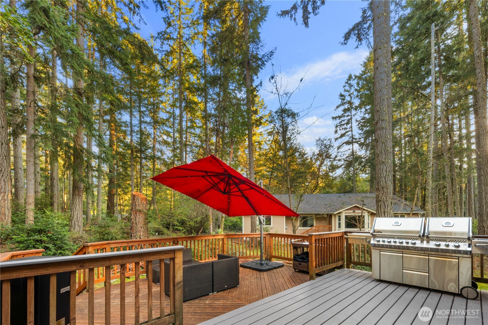 10405 Olympic Place , Anderson Island, WA 98303-8784