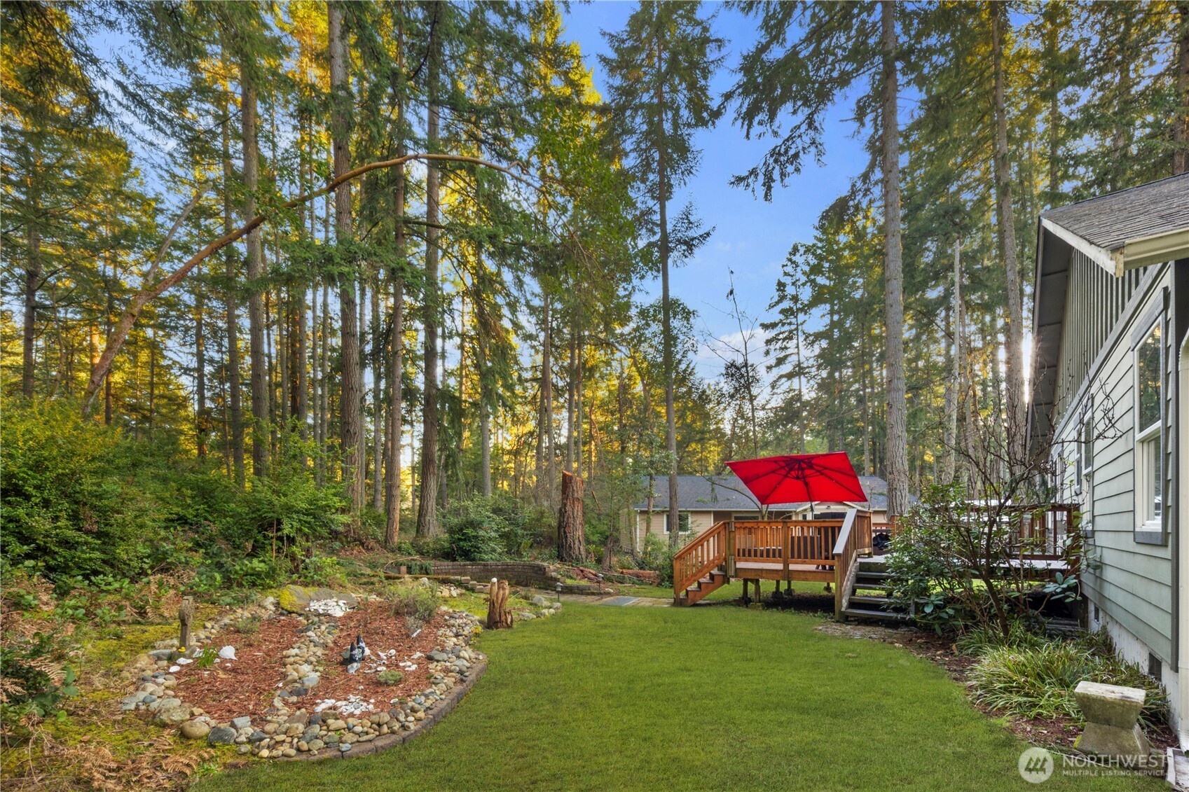 10405 Olympic Place , Anderson Island, WA 98303-8784