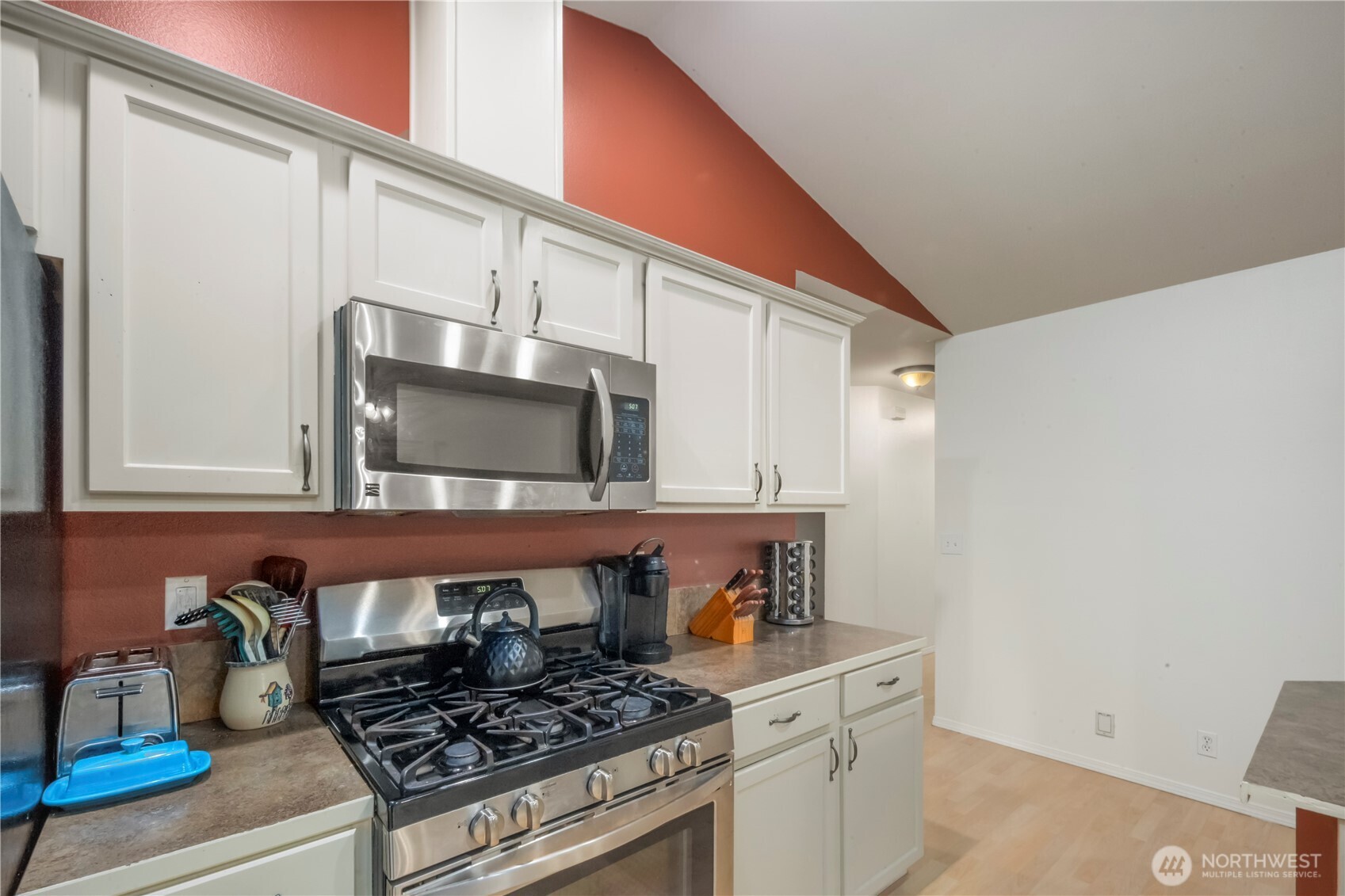 10405 Olympic Place , Anderson Island, WA 98303-8784