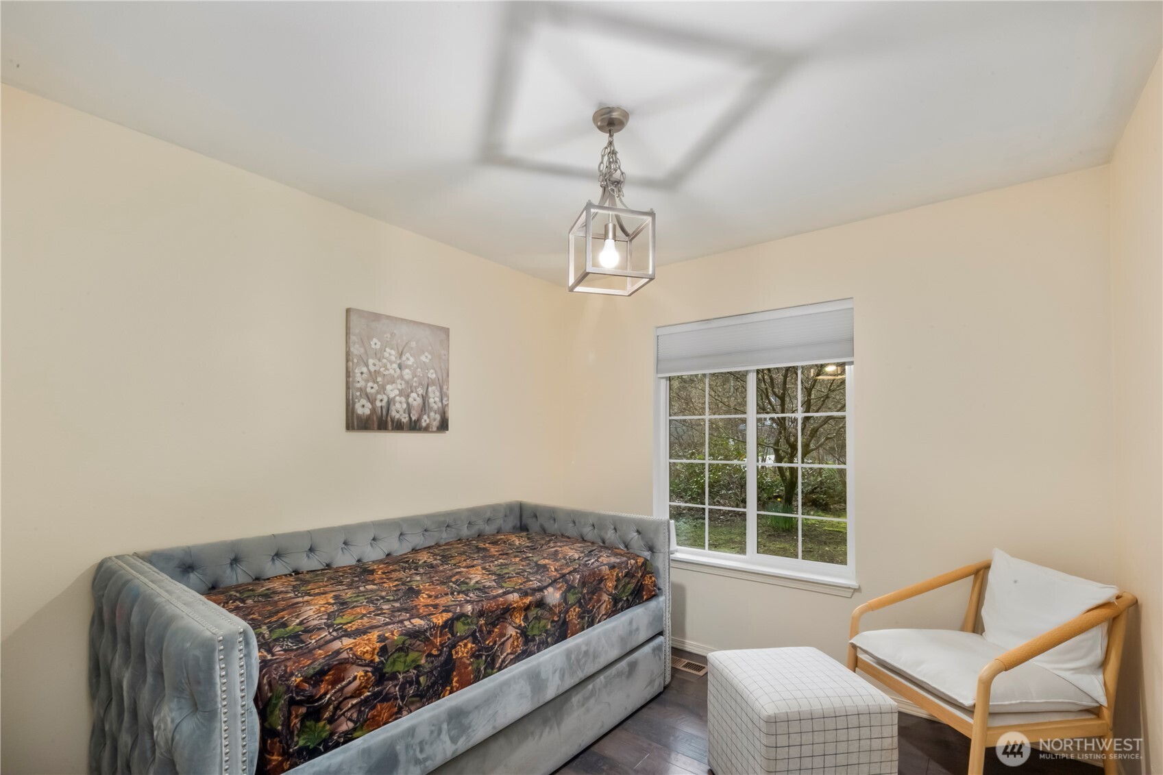 10405 Olympic Place , Anderson Island, WA 98303-8784