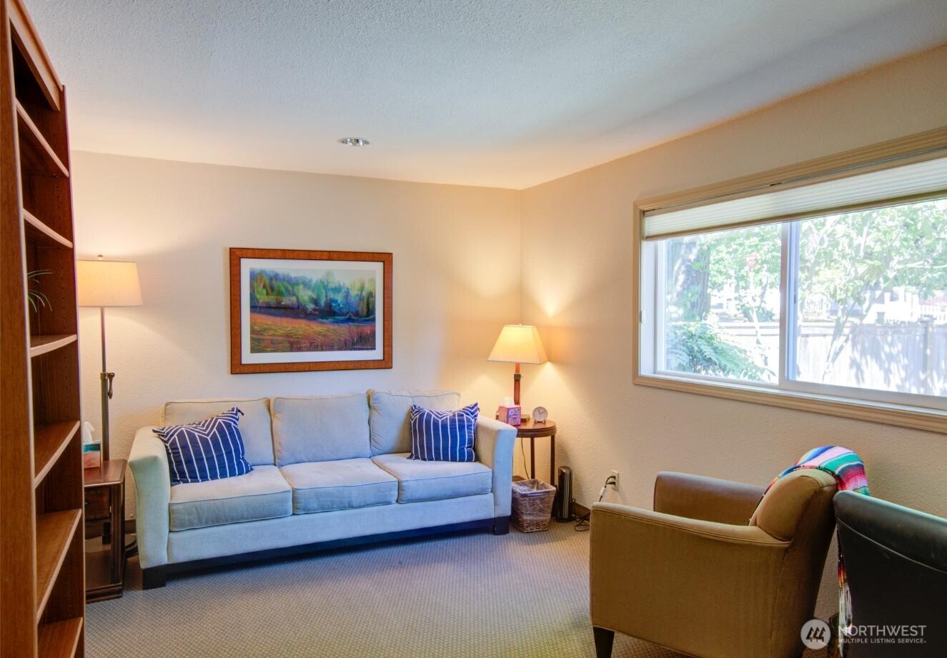 7522 221st Street , Edmonds, WA 98026