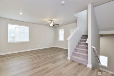 8779 151st Court E, Puyallup, WA 98375 - Photo 2