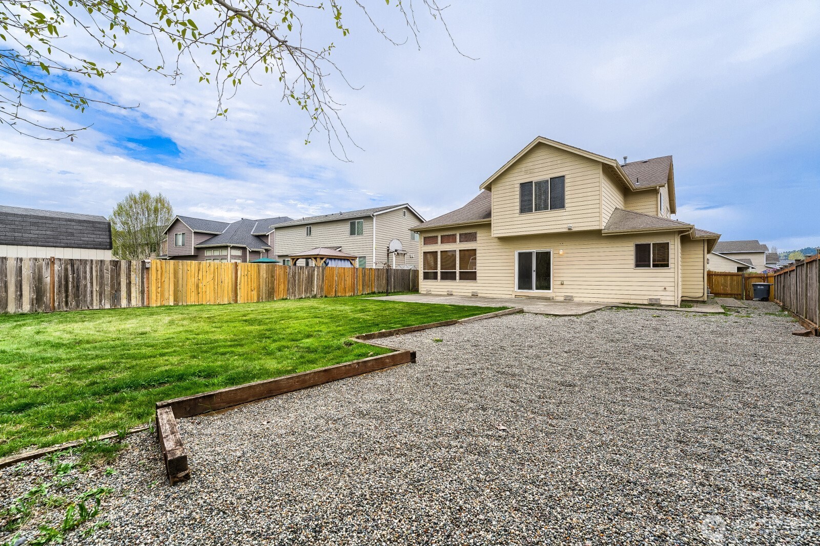 1104 Williams Street NW, Orting, WA 98360