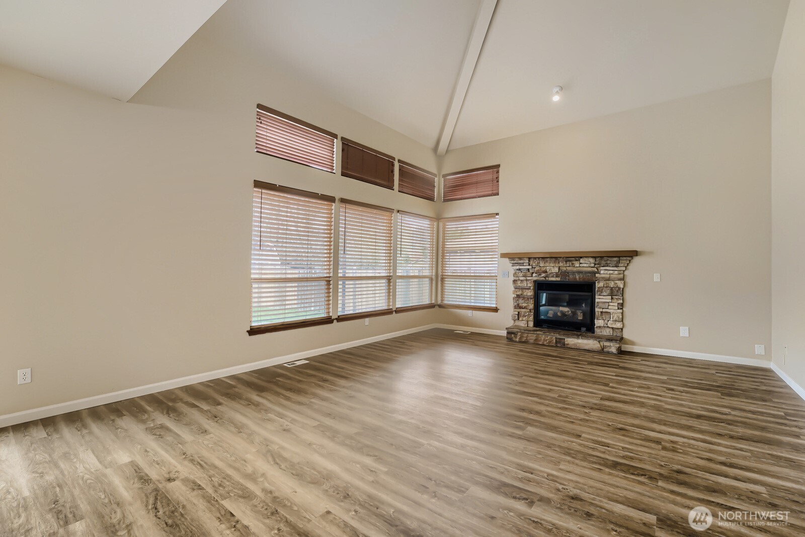 1104 Williams Street NW, Orting, WA 98360