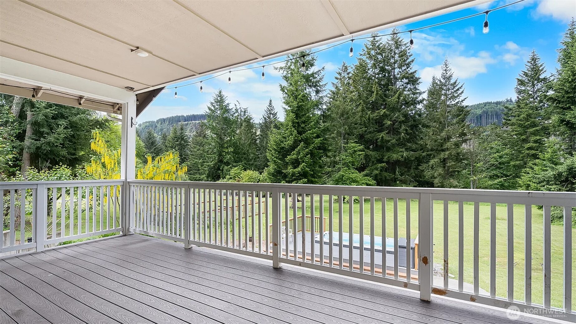 17718 Mulqueen Road SE, Rainier, WA 98576