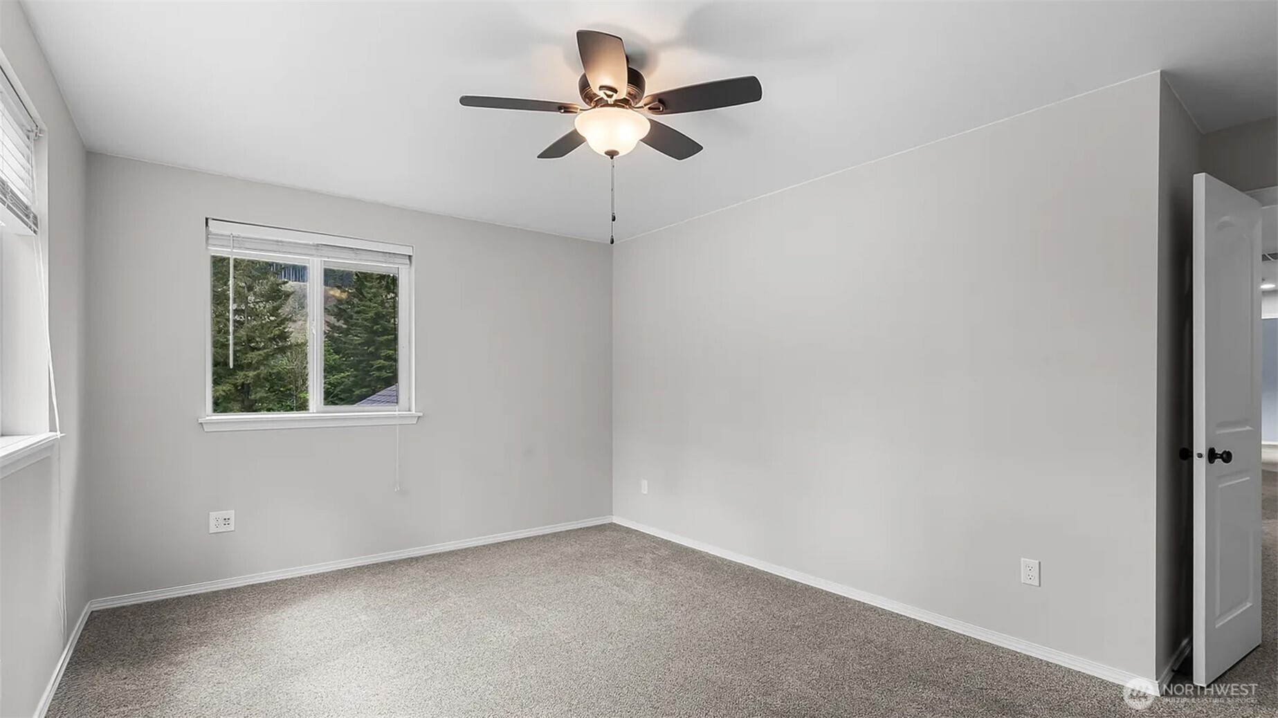 17718 Mulqueen Road SE, Rainier, WA 98576