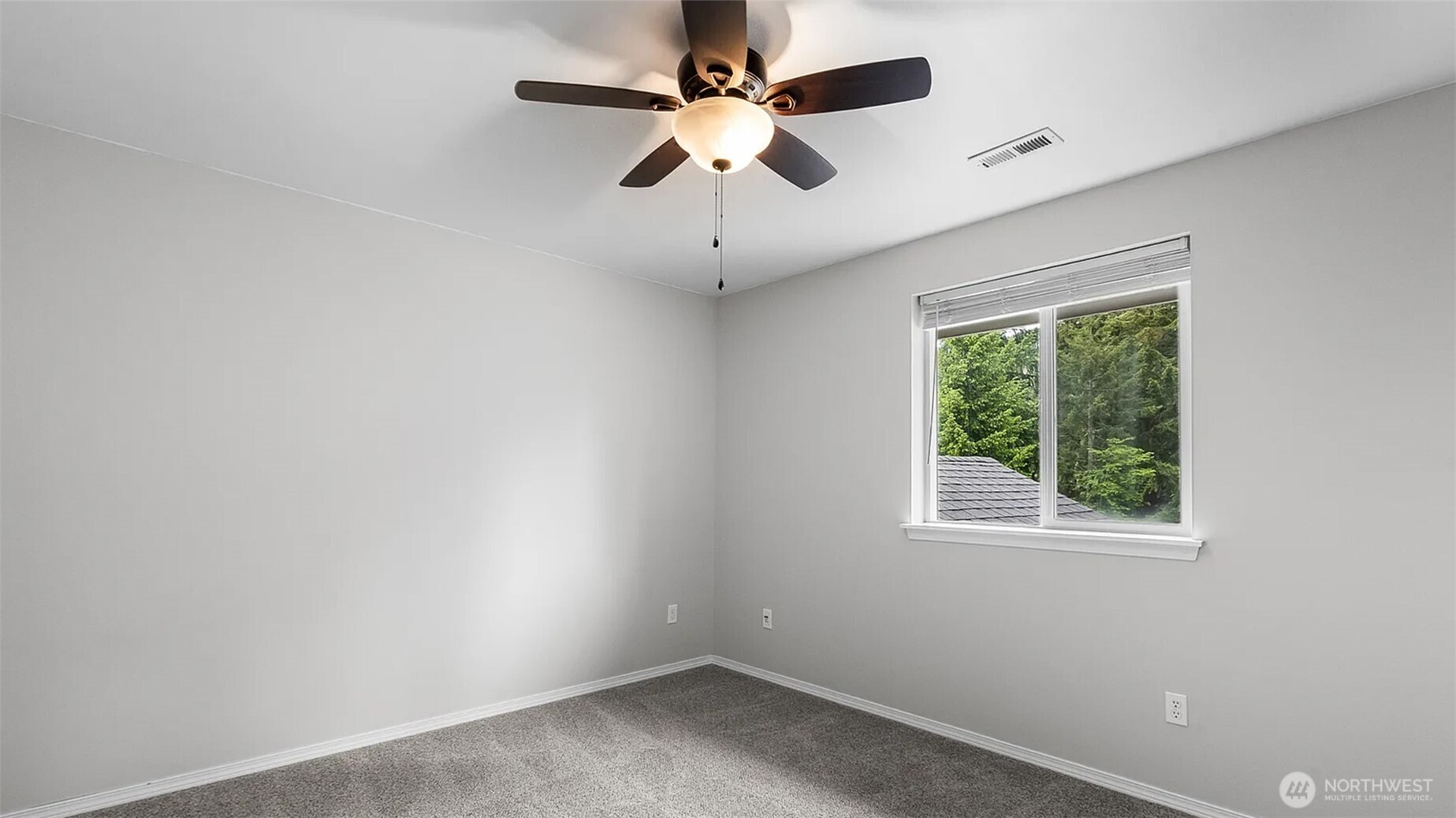 17718 Mulqueen Road SE, Rainier, WA 98576