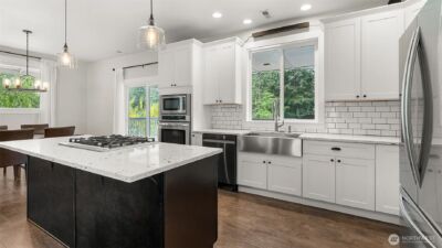 17718 Mulqueen Road SE, Rainier, WA 98576 - Photo 8