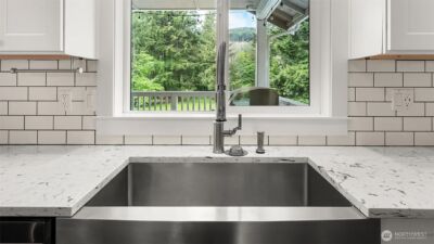 17718 Mulqueen Road SE, Rainier, WA 98576 - Photo 9