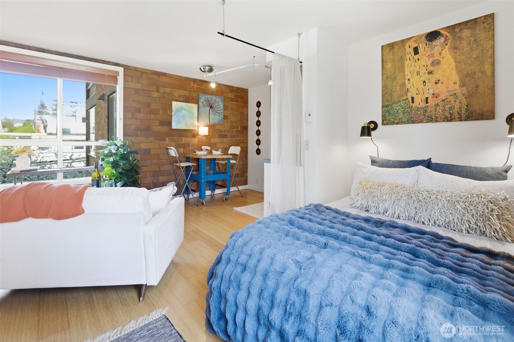 905 Cherry Street #306, Seattle, WA 98104