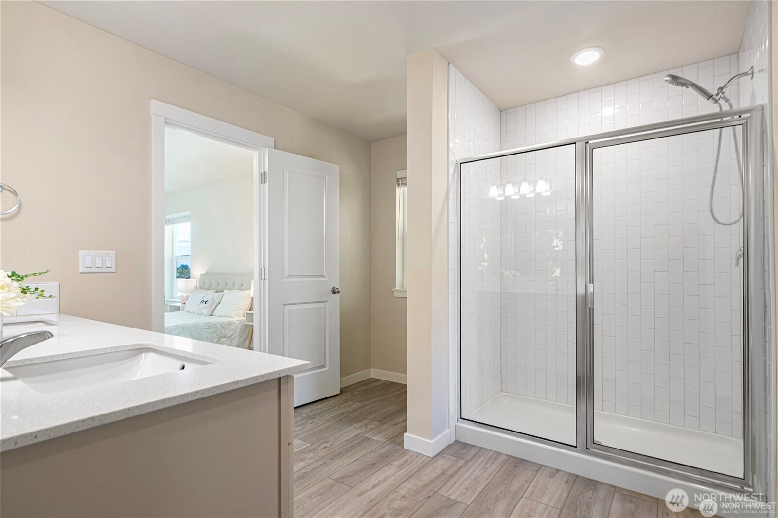 23827 SE 115th Place SE, Kent, WA 98031