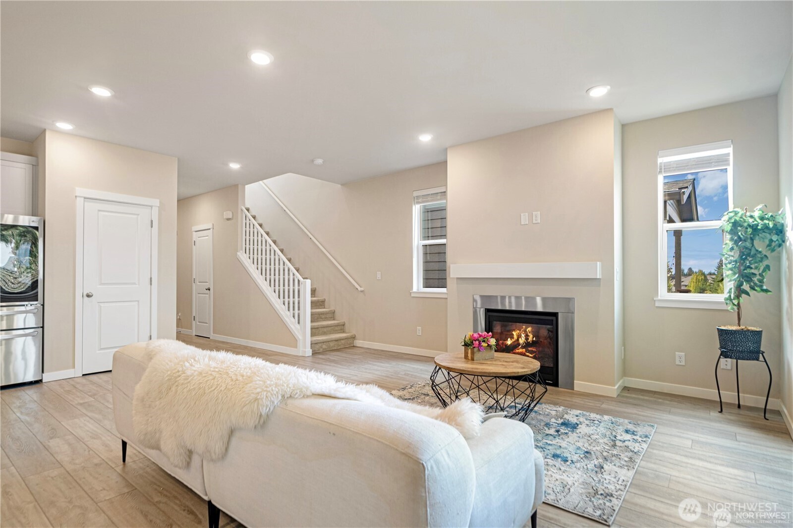 23827 SE 115th Place SE, Kent, WA 98031