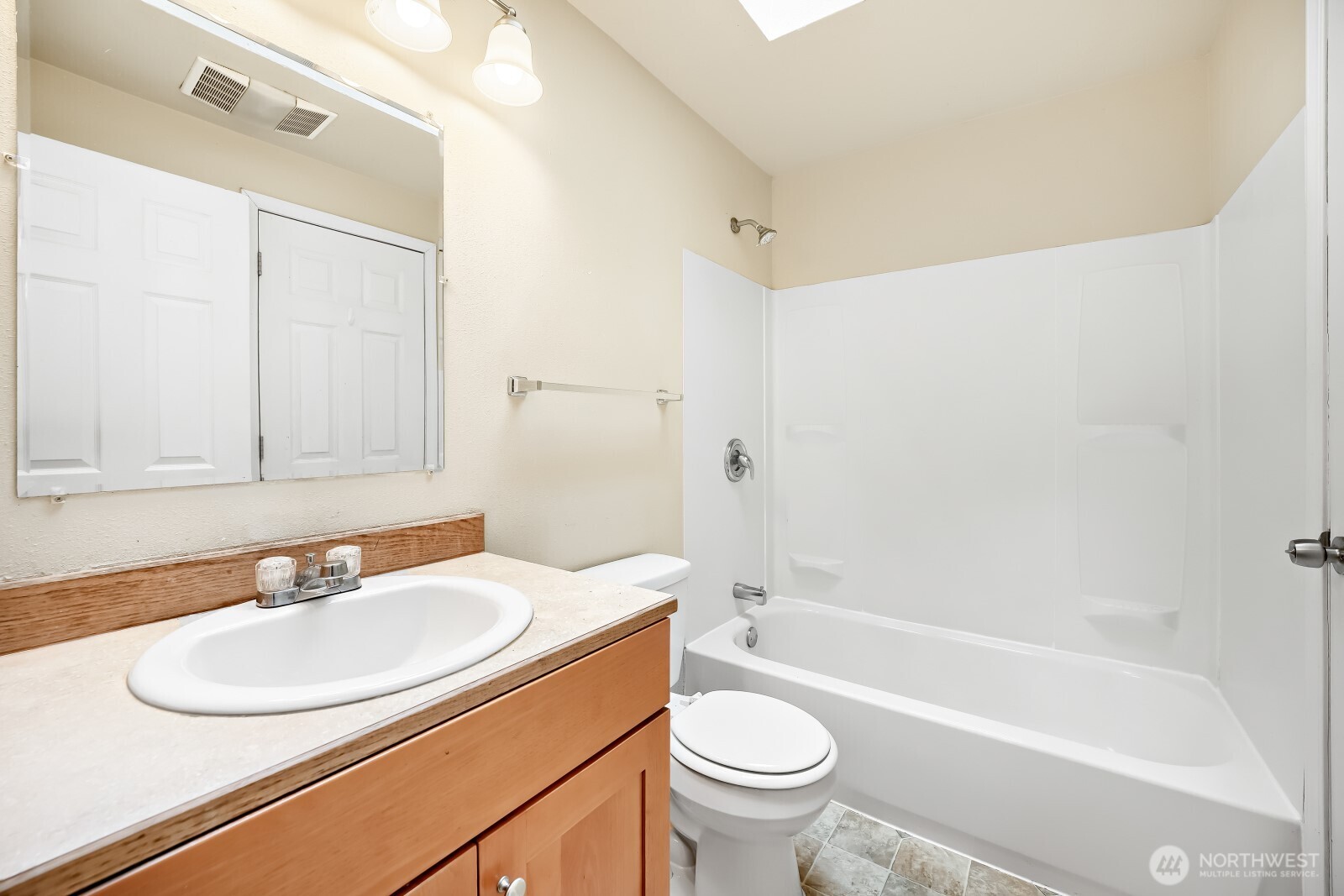 1701 S 87th Street , Tacoma, WA 98444