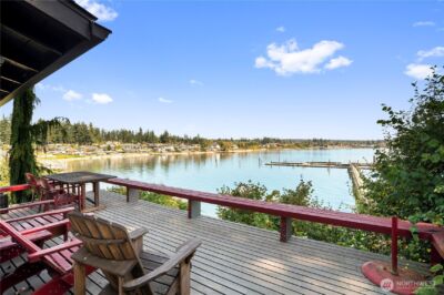 7411 Hermosa Beach Road , Tulalip, WA 98271