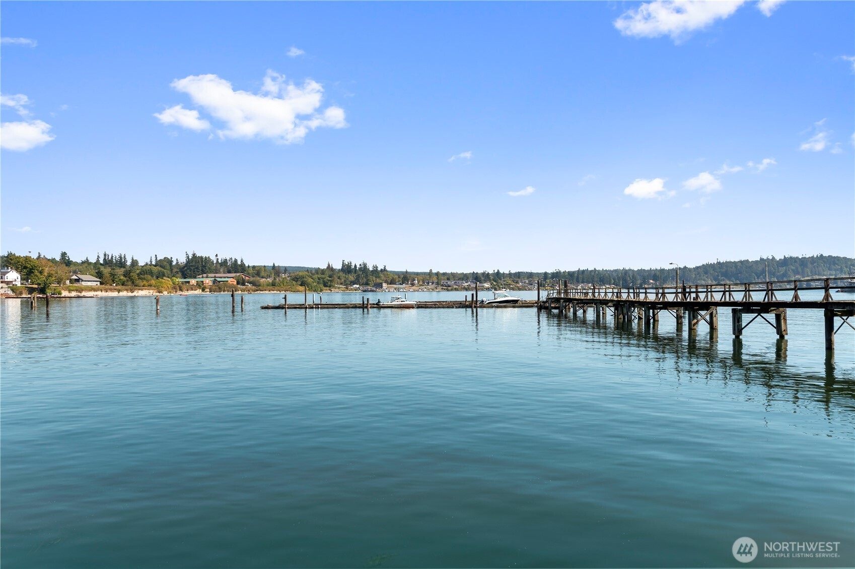 7411 Hermosa Beach Road , Tulalip, WA 98271
