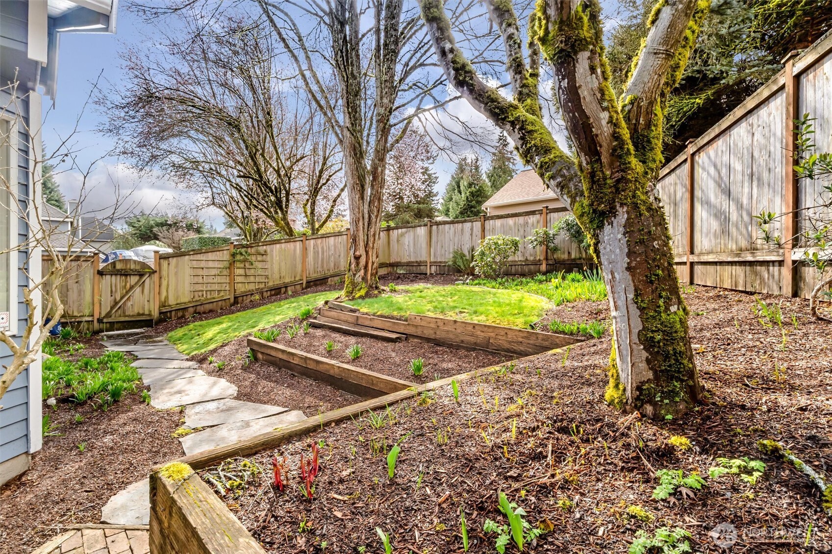 13830 66th Avenue SE, Snohomish, WA 98296-8987