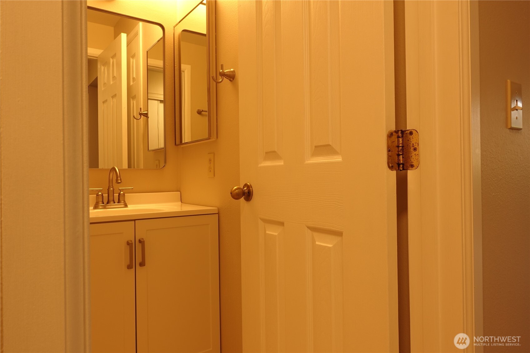 1420 153rd Avenue NE #3813, Bellevue, WA 98007