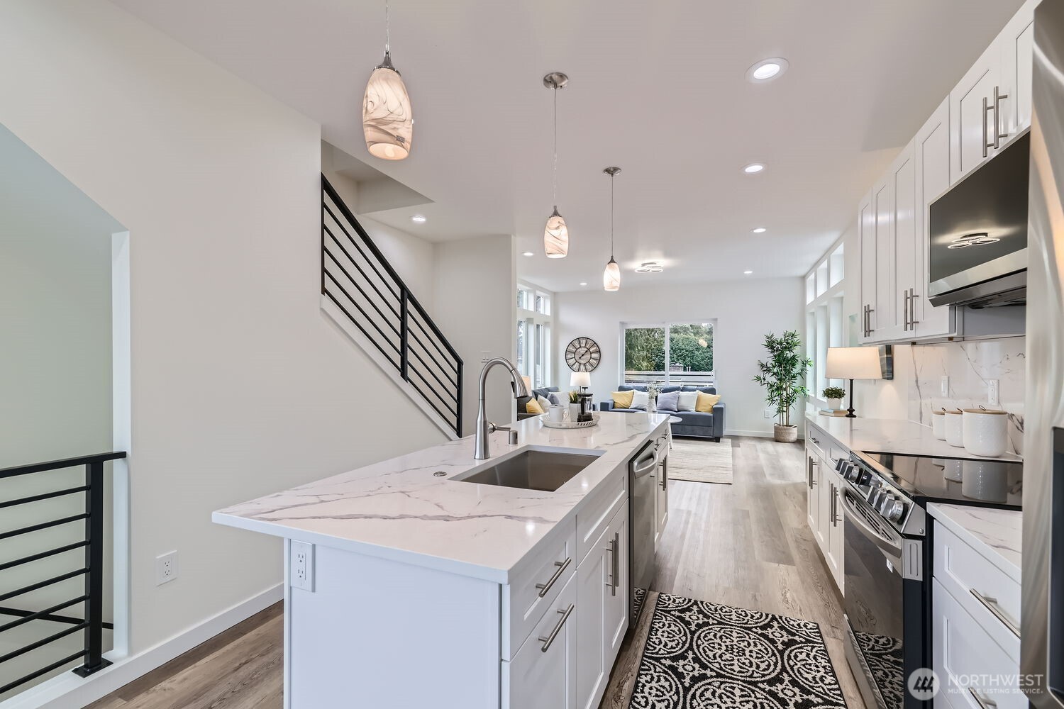 18331 1st Avenue NE, Shoreline, WA 98155