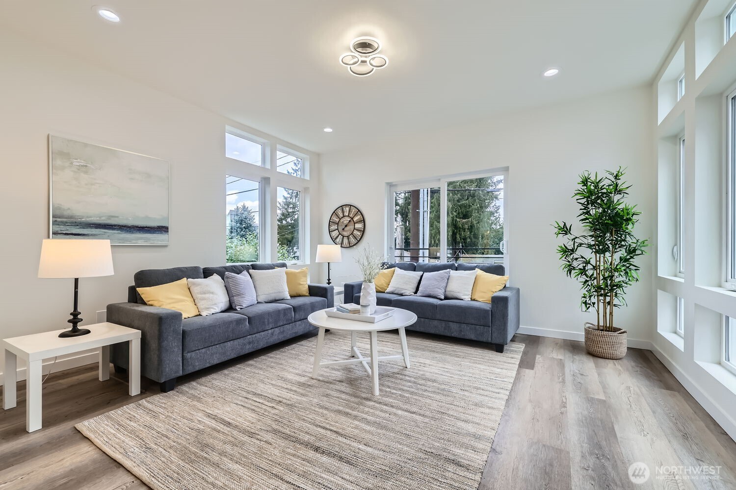 18331 1st Avenue NE, Shoreline, WA 98155