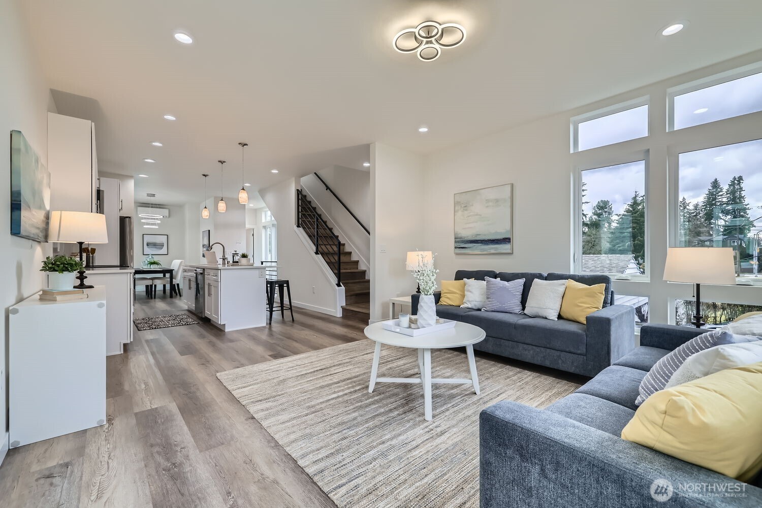 18331 1st Avenue NE, Shoreline, WA 98155