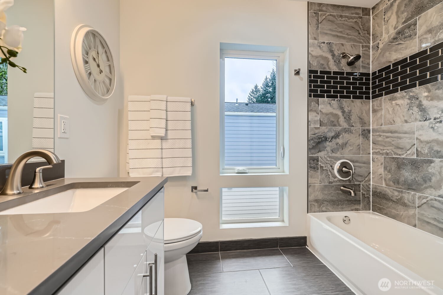 18331 1st Avenue NE, Shoreline, WA 98155