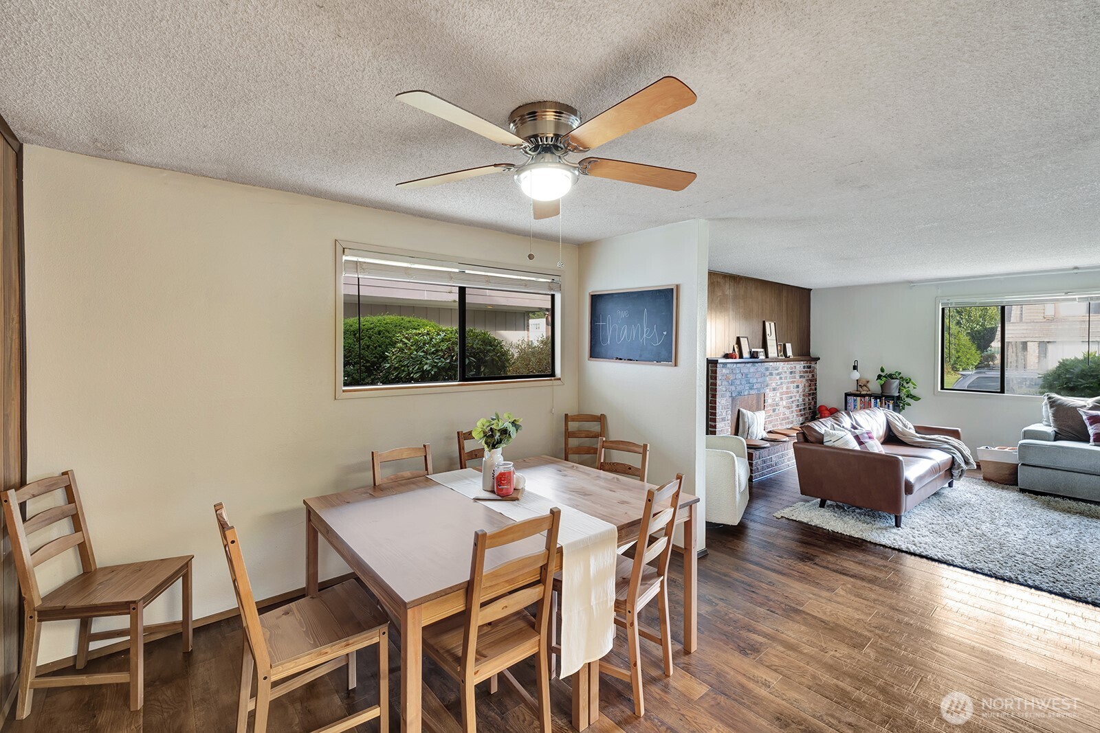 101 147th Ave SE , Bellevue, WA 98007