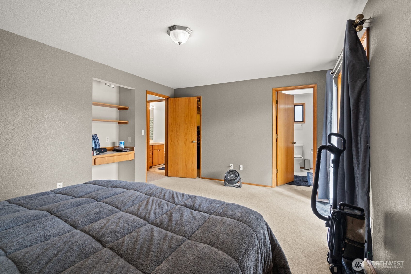 3730 Golden Eagle Loop SE, Olympia, WA 98513