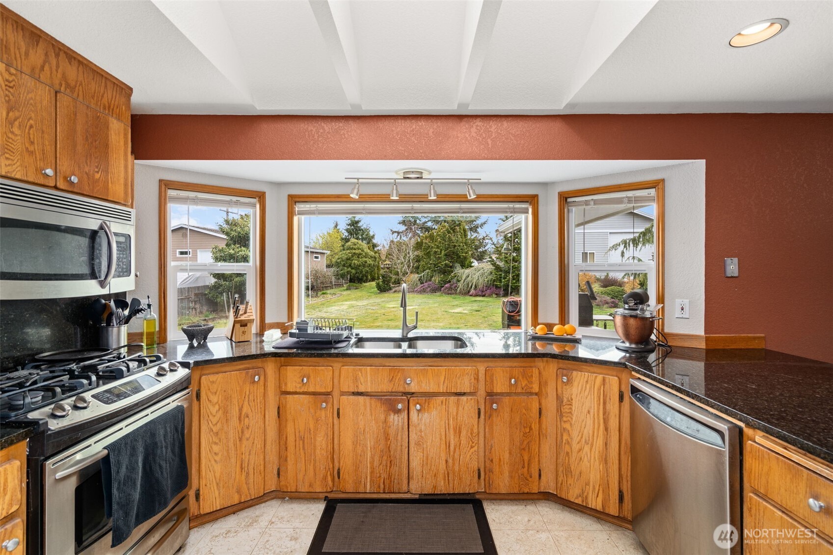 3730 Golden Eagle Loop SE, Olympia, WA 98513