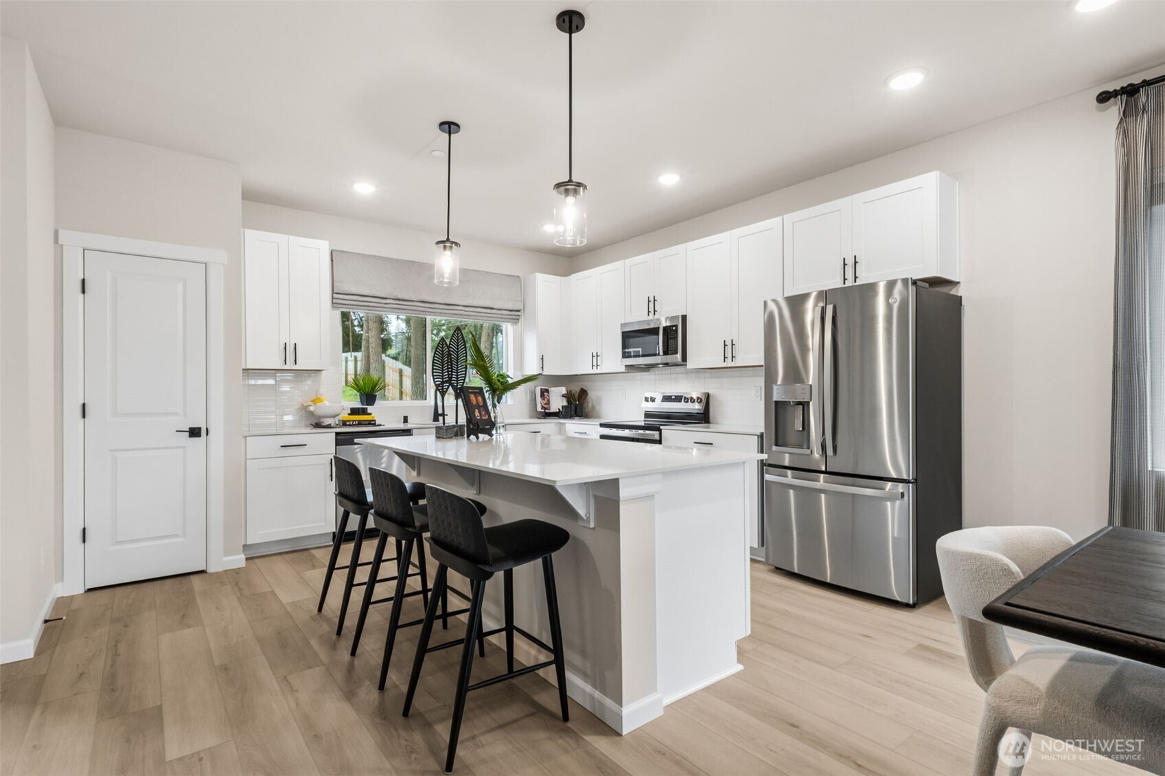 27018 187TH Place SE #104, Covington, WA 98042