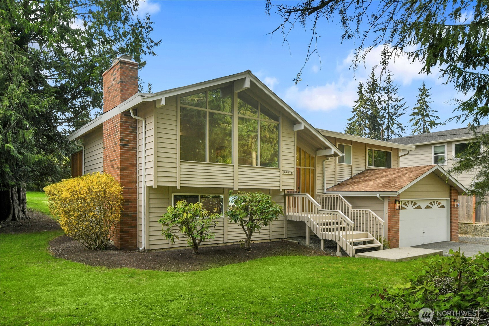 22516 93rd Place W, Edmonds, WA 98020