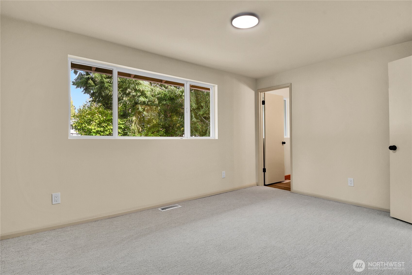 22516 93rd Place W, Edmonds, WA 98020