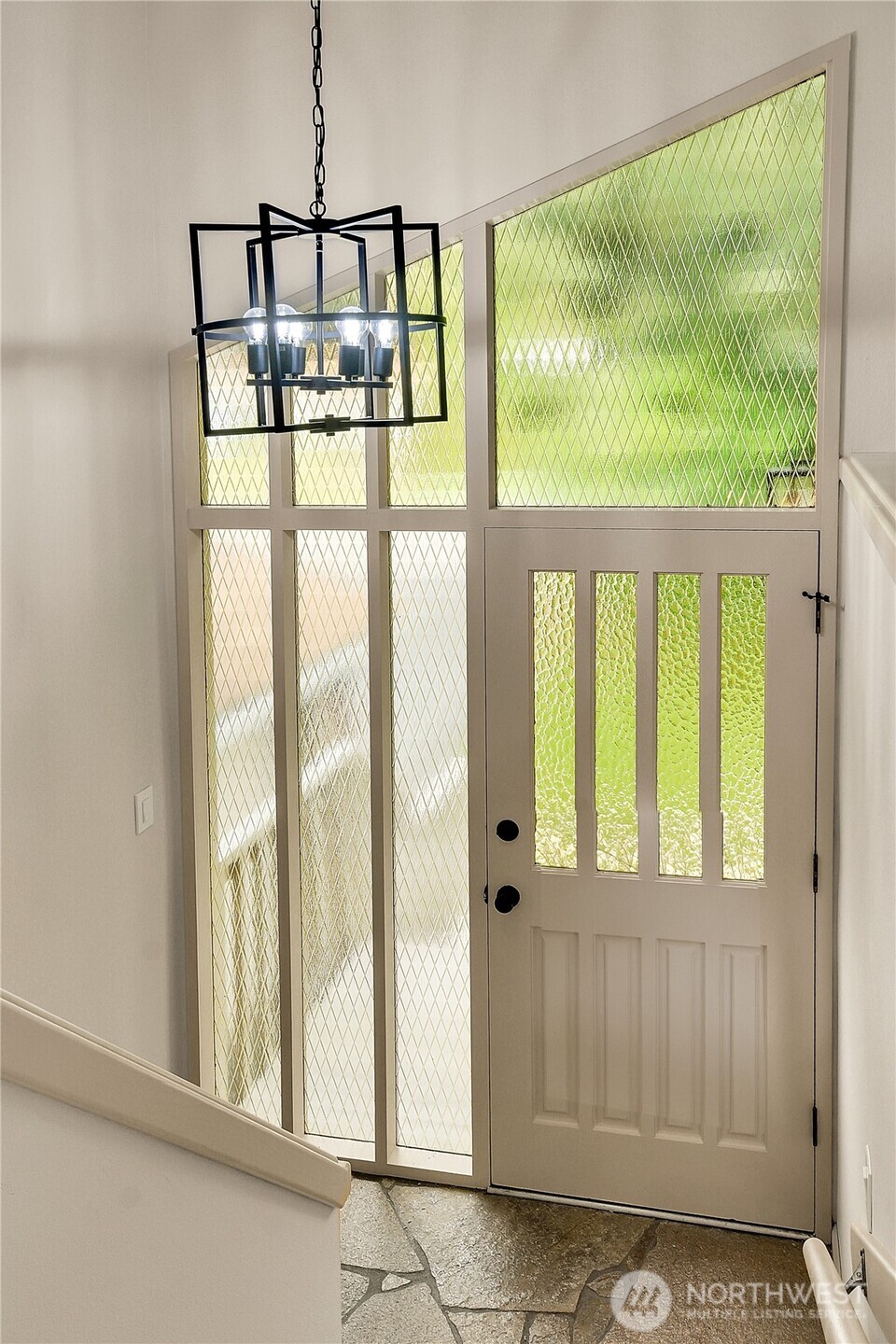 22516 93rd Place W, Edmonds, WA 98020