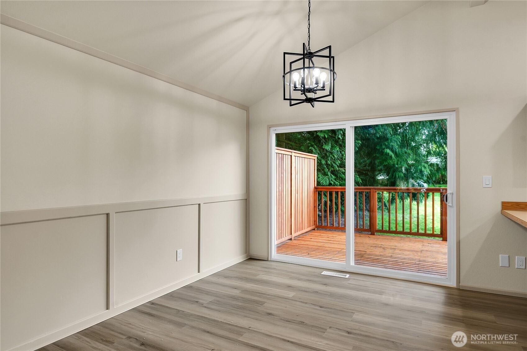 22516 93rd Place W, Edmonds, WA 98020