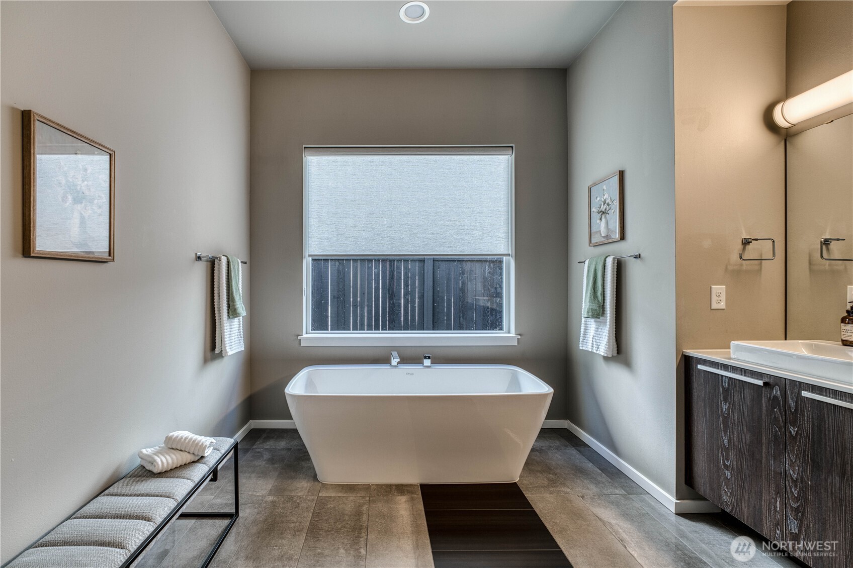 11872 Arrowhead Dr , Gig Harbor, WA 98332