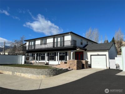 169 Green Avenue , Manson, WA 98831 - Photo 2