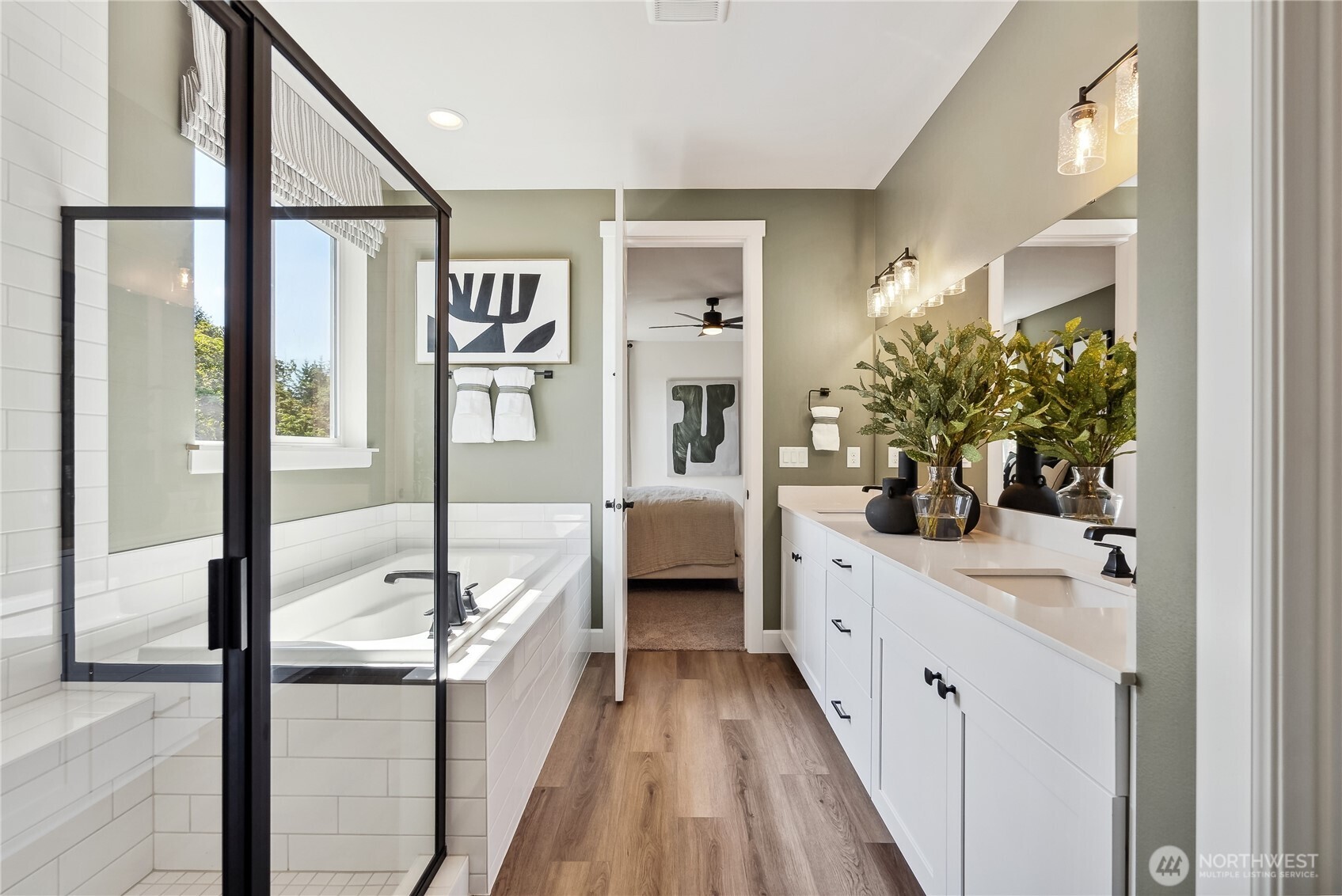 10697 Treasure Drive NW #111, Silverdale, WA 98383