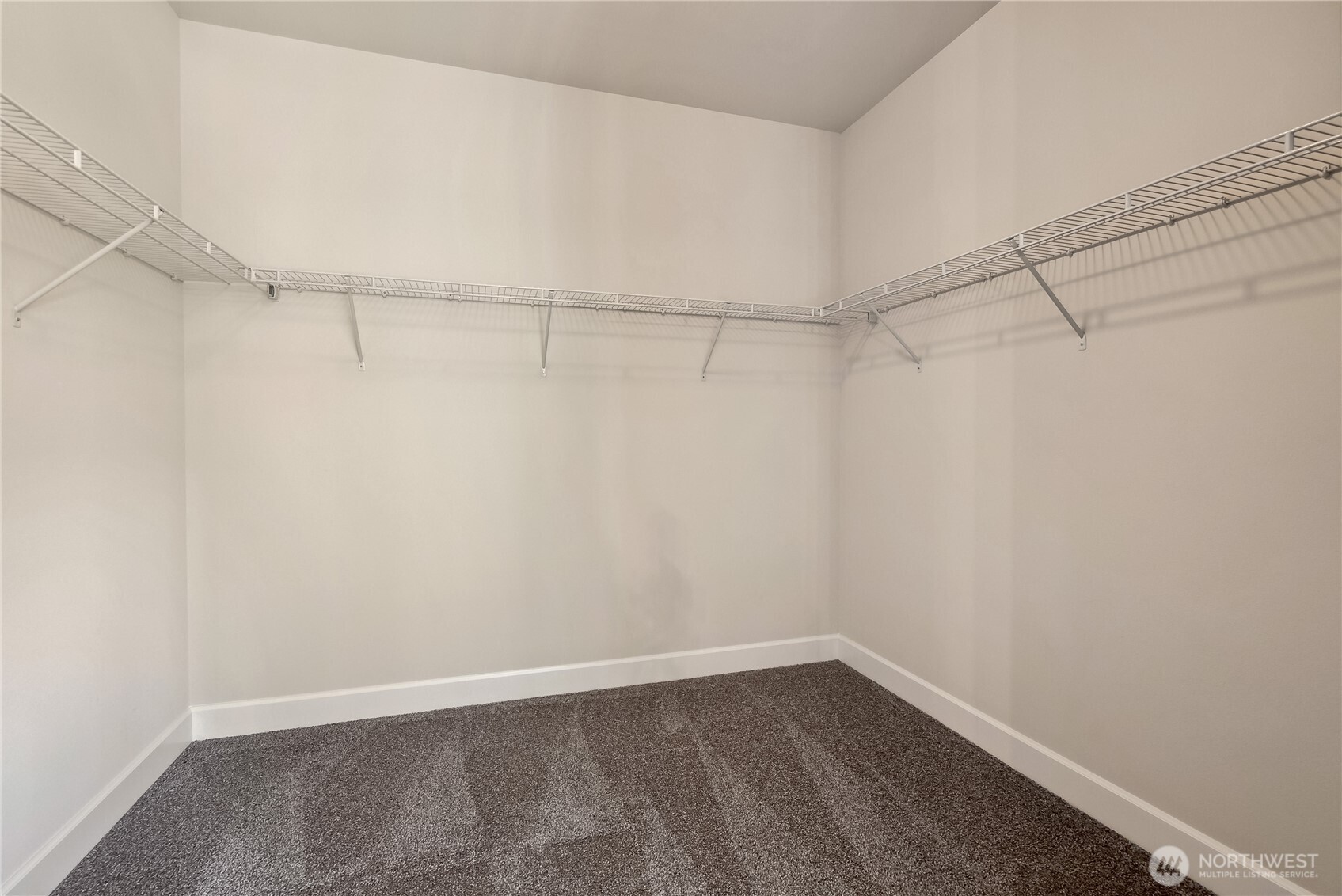 10697 Treasure Drive NW #111, Silverdale, WA 98383