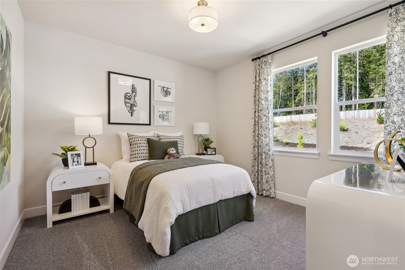 10697 Treasure Drive NW #111, Silverdale, WA 98383