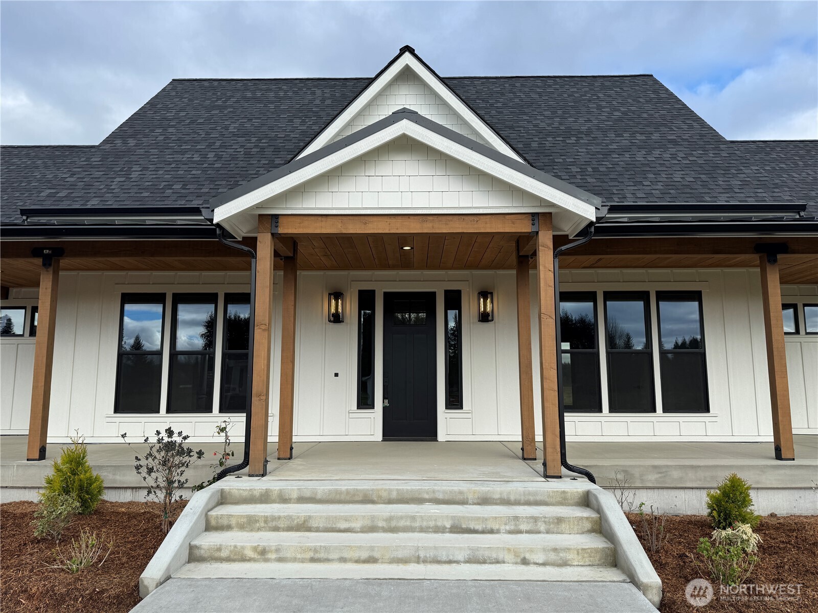 11448 Crockett Street SW, Olympia, WA 98512