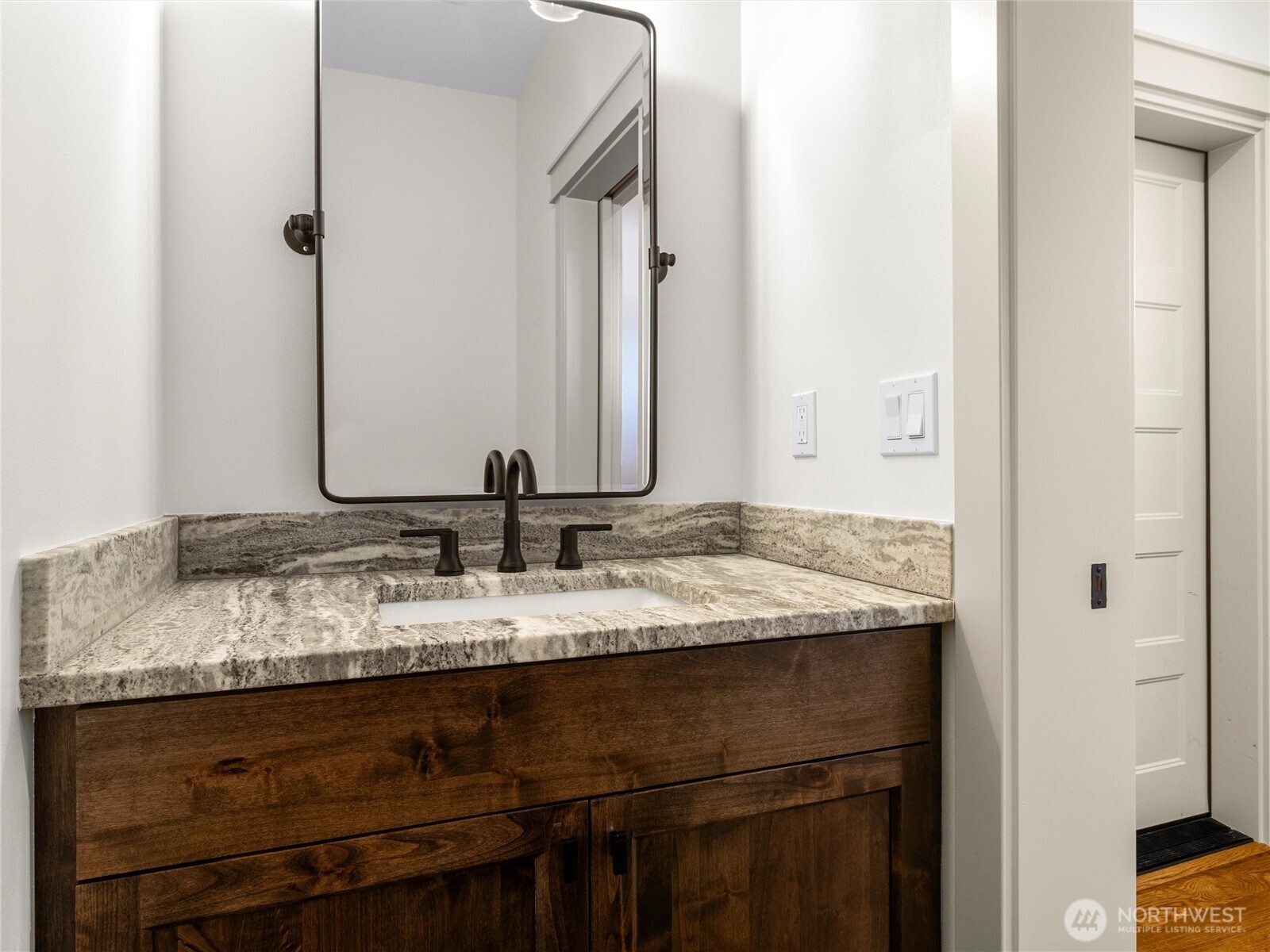 11448 Crockett Street SW, Olympia, WA 98512