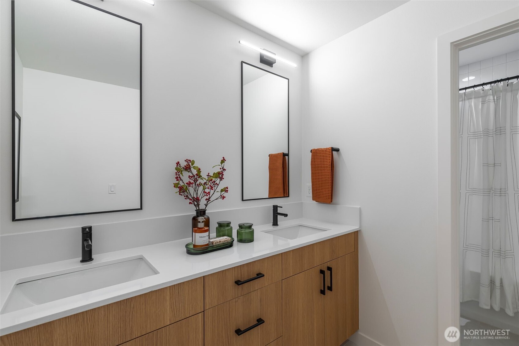 1152 129th Court NE, Bellevue, WA 98005