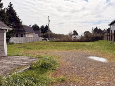 141 Barnacles Street NW, Ocean Shores, WA 98569 - Photo 36