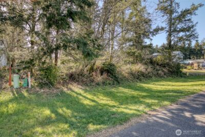 569 SE Chinook Avenue , Ocean Shores, WA 98569-9714 - Photo 5