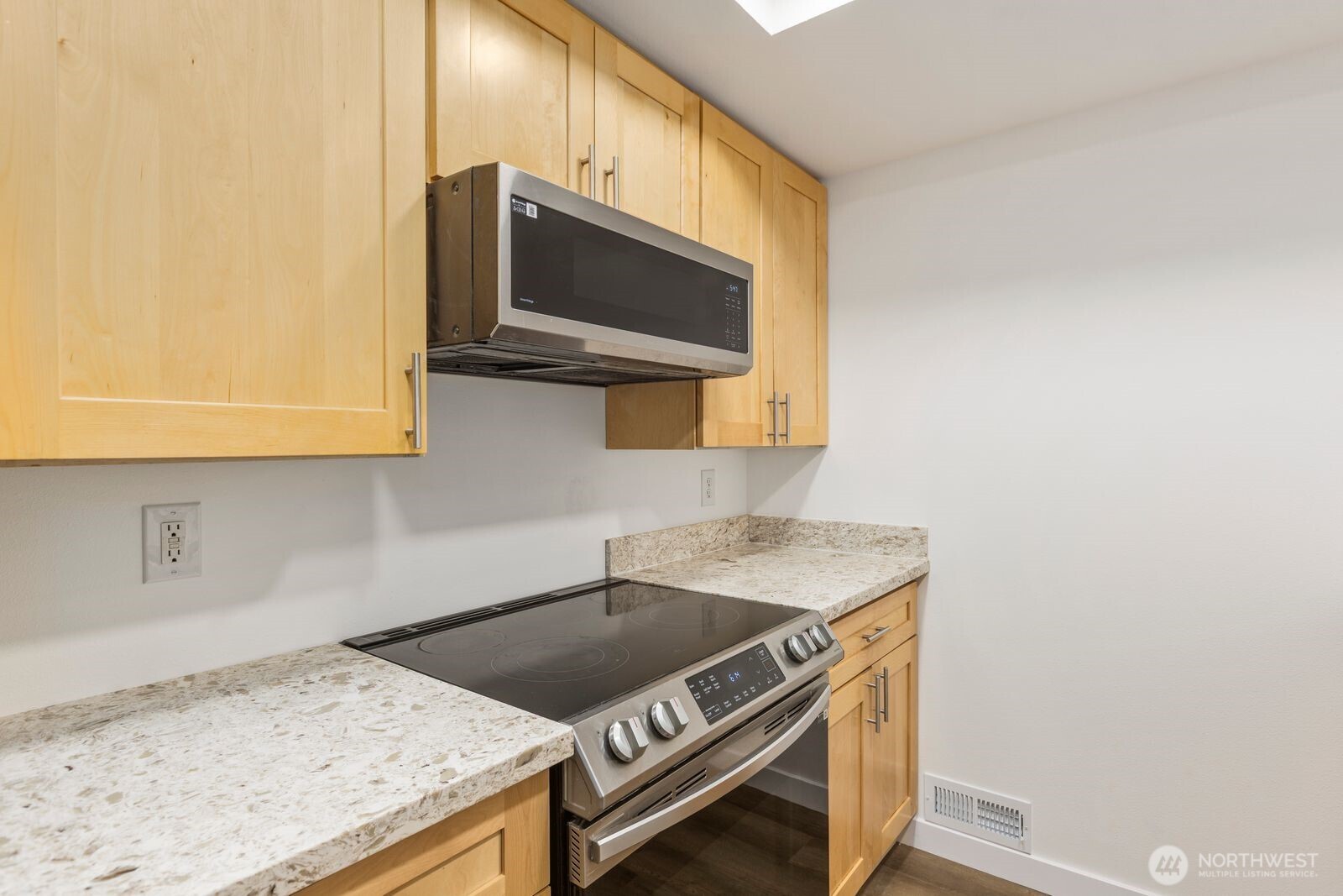 15511 35th Avenue W #H, Lynnwood, WA 98087