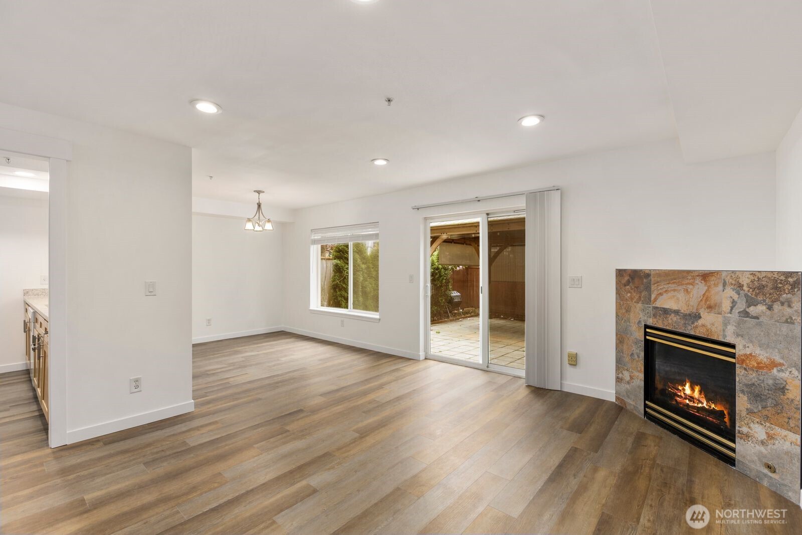 15511 35th Avenue W #H, Lynnwood, WA 98087