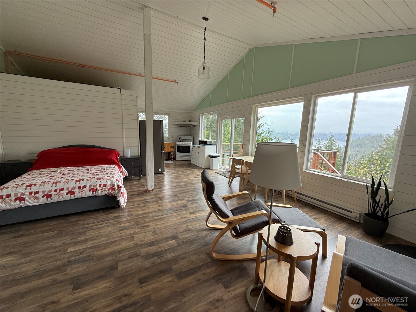 251 NE Yew Tree Lane , Tahuya, WA 98588