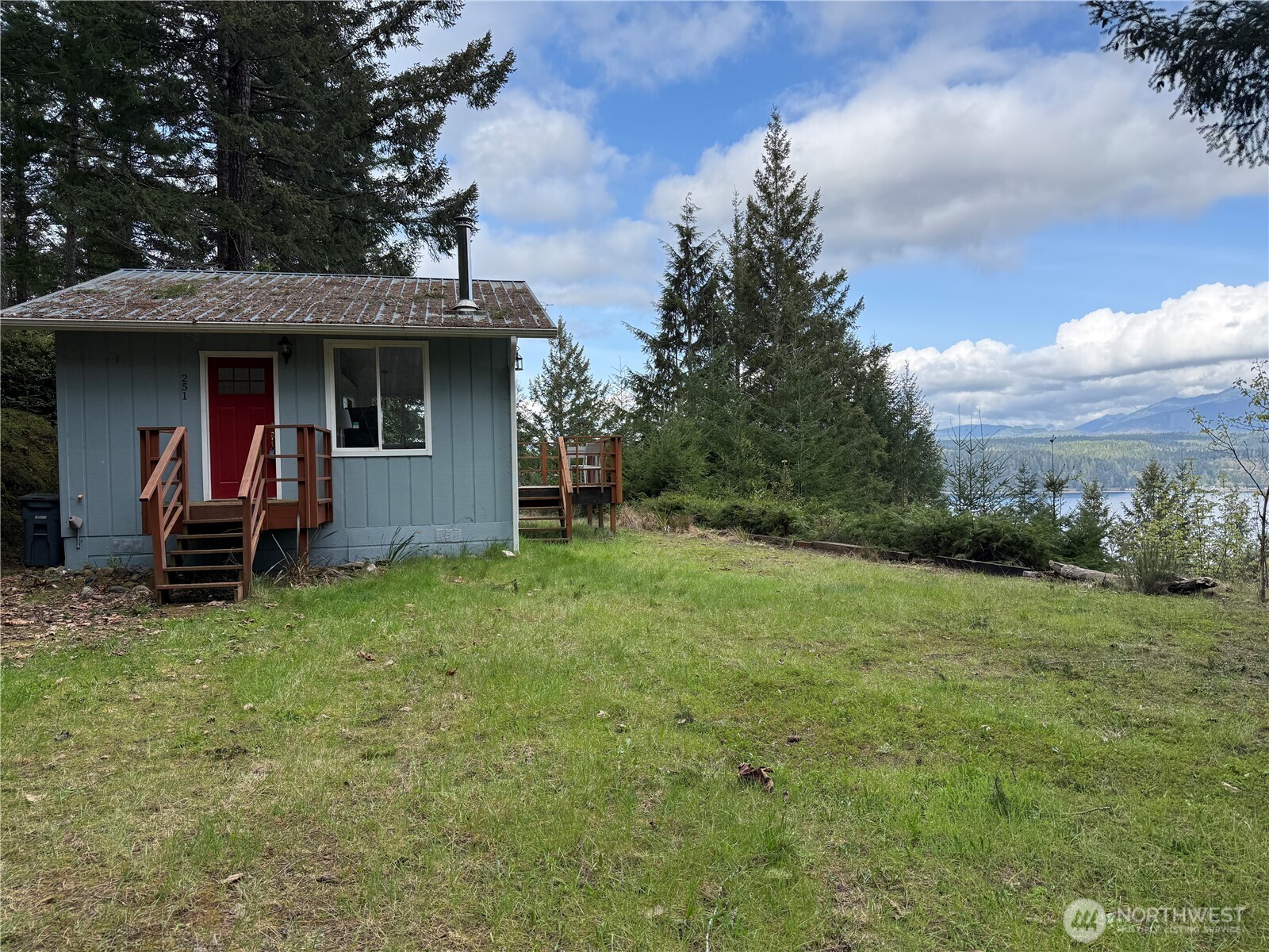 251 NE Yew Tree Lane , Tahuya, WA 98588